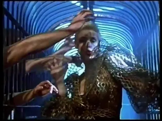 Falco meets Brigitte Nielsen - Body next to body (1987)