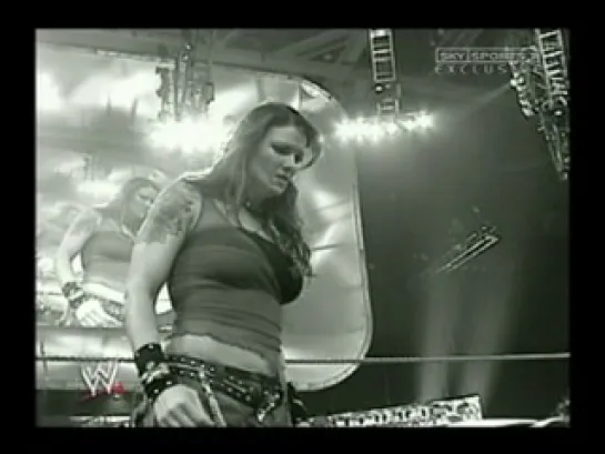 Lita & Trish Stratus segment(WWE Raw 01.11.2004)