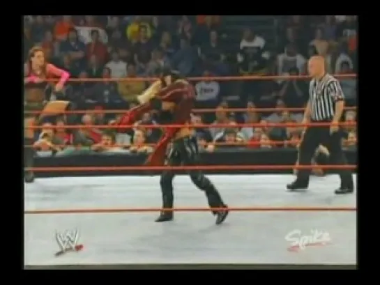 Lita & Trish Stratus vs Victoria & Molly Holly(c)(WWE Raw 20.10.2003)