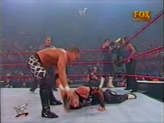 Hardy Boyz & Lita vs The Hurricane,Lance Storm & Ivory(WWF Raw Is War 10.09.2001)