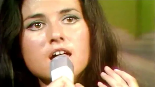 1969 — Gigliola Cinquetti ~ "Sera" ( live )