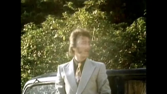 Robin Gibb - How Old Are You (Original Music Video)  (1983)