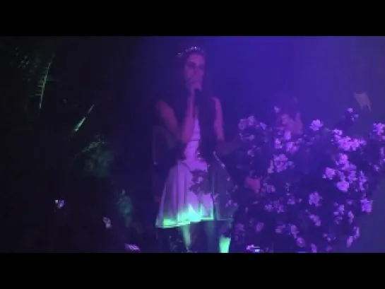 Lana Del Rey – Video Games (Live @ «Irving Plaza», день 3)