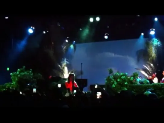 Lana Del Rey – Body Electric (Live @ «El Rey Theatre», день 1)