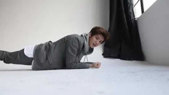 [VIDEO] Luhan @ GQ Magazine Cover Photoshoot