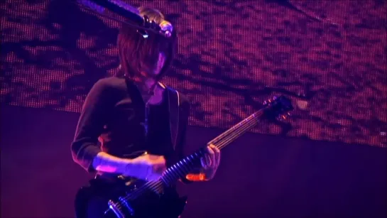 DIR EN GREY - INCONVENIENT IDEAL: Kaoru Angle [LIVE: 2010.01.09 UROBOROS AT NIPPON BUDOKAN]