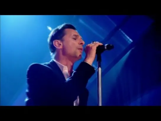 Depeche Mode - Walking In My Shoes (Live)