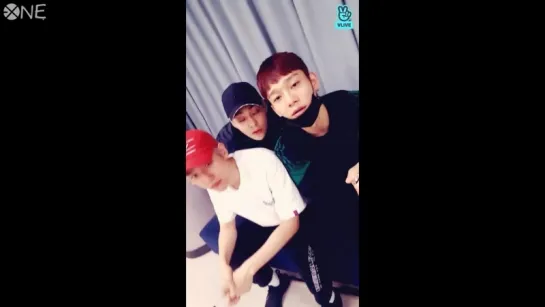 [РУС.САБ] 180411 CBX Wednesday (Среда с EXO-CBX)