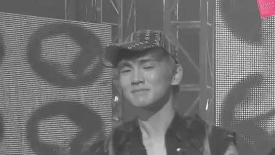 shinee key crying