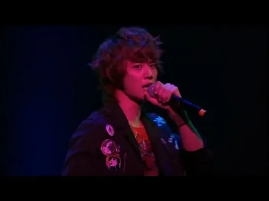 111224 SHINee JAPAN 1st ALBUM "The first" SHOWCASE LIVE