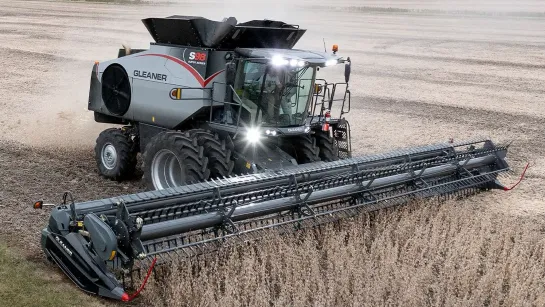 Комбайн Gleaner (AGCO)