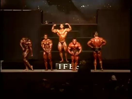 Mister_Olympia_1992_ Top 6 Posedown