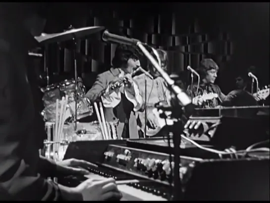 The Moody Blues - Live at ORTF French TV - 1968