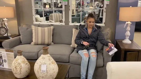 Furniture Shopping Vlog2019-11-11Kayla Anoku