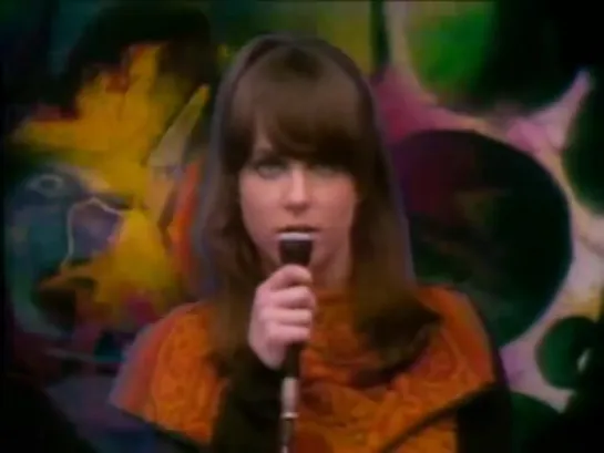 JEFFERSON AIRPLANE — WHITE RABBIT (LIVE 1967)