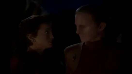 ◀Star Trek DS9▶ S03E02 Одо, Кира, Бейджик