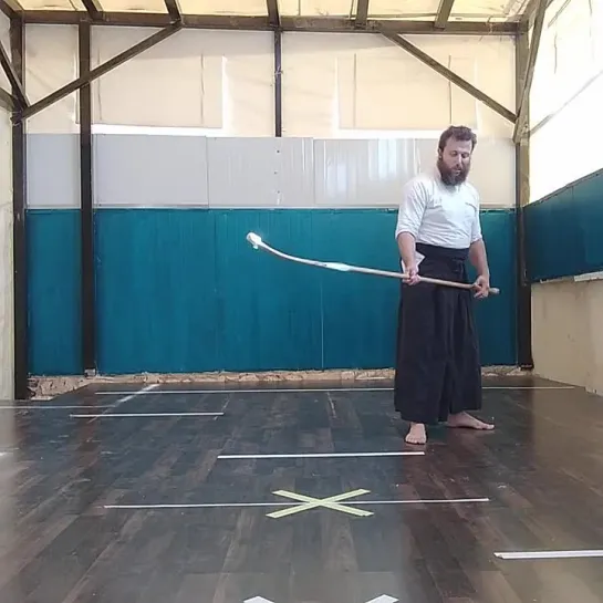 NAGINATA BASICS - 02 ASHI SABAKI (Footwork)