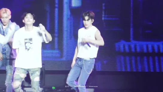 [FANCAM:TOUR] 190703 Концерт GOT7 «2019 World Tour: Keep Spinning» в Далласе.