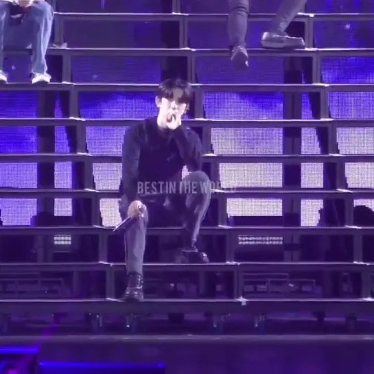 [FANCAM:TOUR] 191019 Концерт GOT7 «2019 World Tour: Keep Spinning» в Париже.