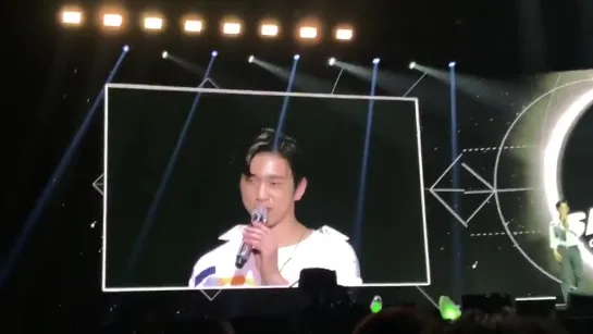 [FANCAM:TOUR] 191016 Концерт GOT7 «2019 World Tour: Keep Spinning» в Мадриде.