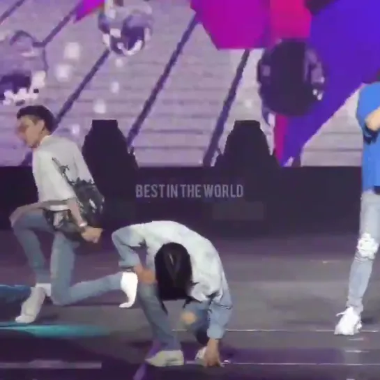 [FANCAM:TOUR] 190822 Концерт GOT7 «2019 World Tour: Keep Spinning» в Сиднее, Австралия.