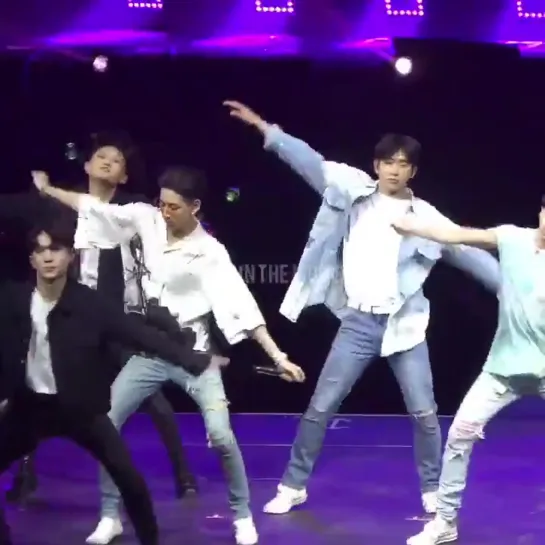 [FANCAM:TOUR] 190822 Концерт GOT7 «2019 World Tour: Keep Spinning» в Сиднее, Австралия.