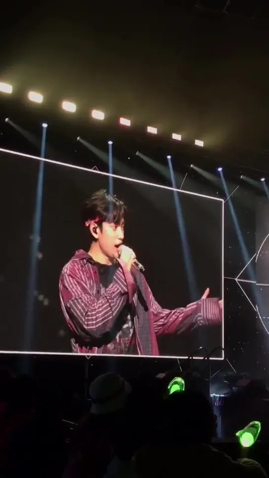 [FANCAM:TOUR] 190822 Концерт GOT7 «2019 World Tour: Keep Spinning» в Сиднее, Австралия.