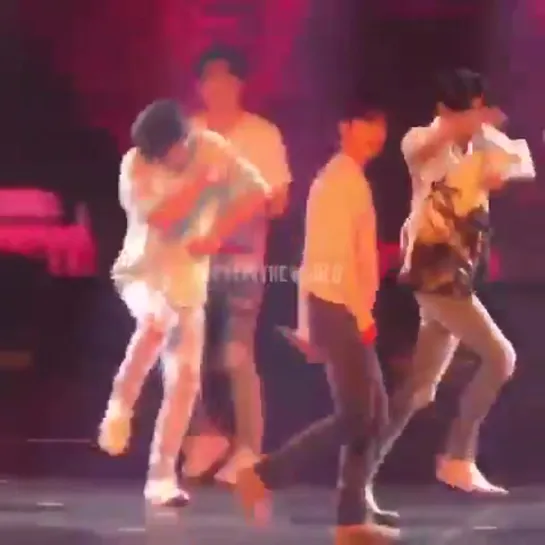 [FANCAM:TOUR] 190710 Концерт GOT7 «2019 World Tour: Keep Spinning» в Окленде.