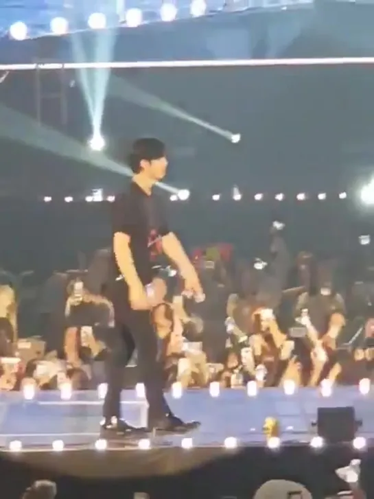 [FANCAM:TOUR] 190515 Концерт GOT7 «2019 World Tour: Keep Spinning» в Сеуле, Корея (День-1).