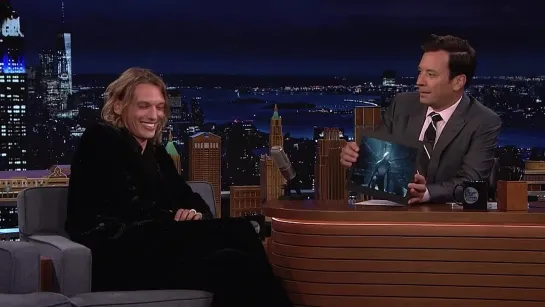 Jamie Campbell Bower Talks Stranger Things, New Music and Recites Lizzo Lyrics a