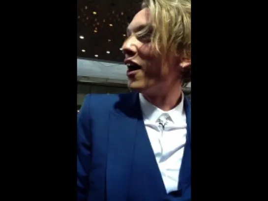 Jamie Campbell Bower of The Mortal Instruments gives rue fans a shout out!