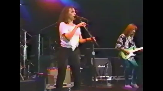 Susanna Hoffs (The Bangles) - Feel Like Makin Love