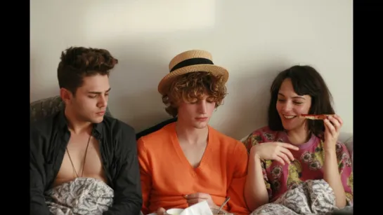 Воображаемая любовь   /   Les Amours Imaginaires   /   Heartbeats     2010     Official Trailer