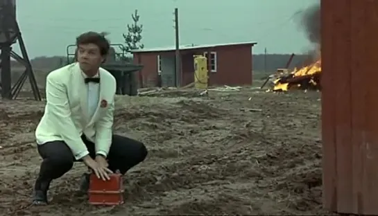 Бей первым, Фредди! (1965), ДГ