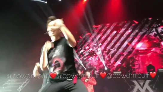 [VK][12.07.17][Fancam]The 1st World Tour Beautiful in Chicago "Fighter"