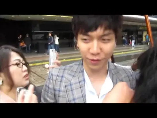 120622 Lee Seung Gi (이승기) UK Manchester Airport Arrival