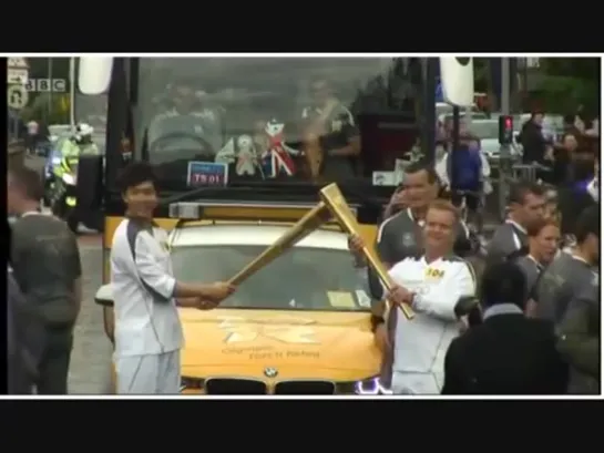 120623 Lee Seung Gi - Olympics Torch bearers