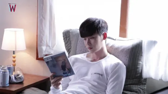 Lee Jong Suk W Two Worlds BTS/making