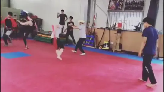 [June 11.2016] Leejongsuk practicing for “ W Two Worlds” Fight Scene