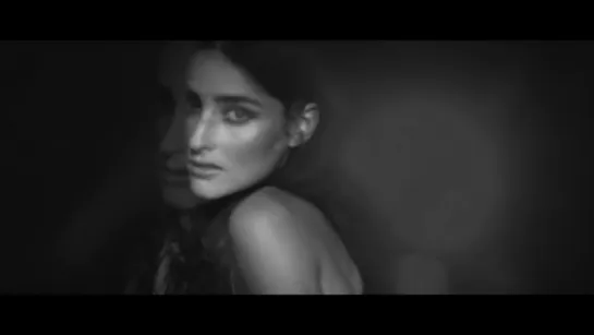 Banks – Waiting Game