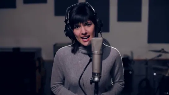 Sara Niemietz feat. Will Herrington – Hello