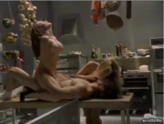 Griffin Drew & Michelle von Flotow (Michelle Hall) - Alien Erotica 2 sex scene (2000)