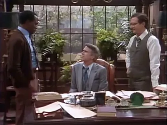 Бенсон / Benson, (1979–1986) сезон 1 серия 13 / s01e13.one-strike-you-re-out