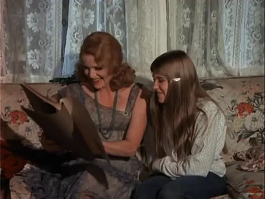 Уолтоны / The Waltons (1971 – 1981) s01e15-the-actress