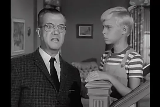 Деннис-мучитель / Dennis the Menace, (1959–1963) сезон 3 серия 17  /s03e17-dennis-has-a-fling