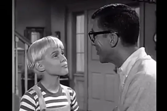 Деннис-мучитель / Dennis the Menace, (1959–1963) сезон 3 серия 11  /s03e11-the-lucky-piece