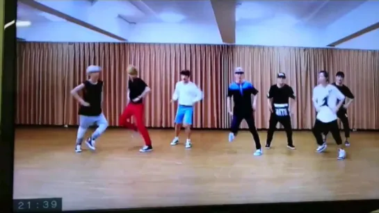 [DVD] GOT7- LAUGH LAUGH LAUGH @ DANCE PRATICE