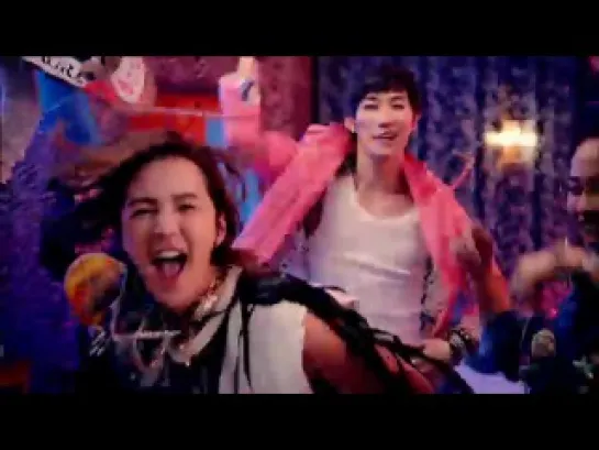 TEAM H / Feel the beat (Japanese ver.)