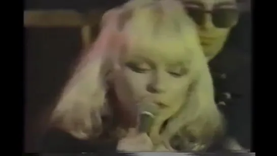 Blondie - Rip Her to Shreds