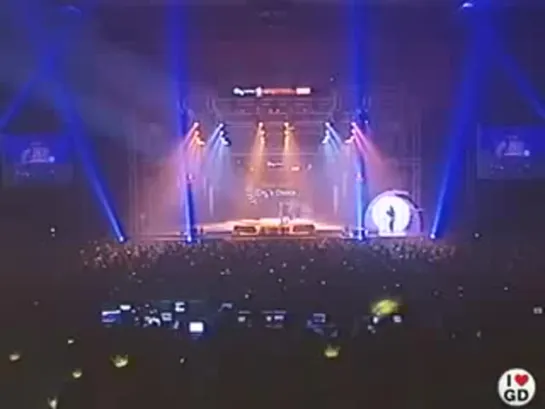 2009 BEST 10 Artist + ting's choice Artist + Performance「Heartbreaker + A Boy + Hello (with 2NE1) 」@ CYWORLD D